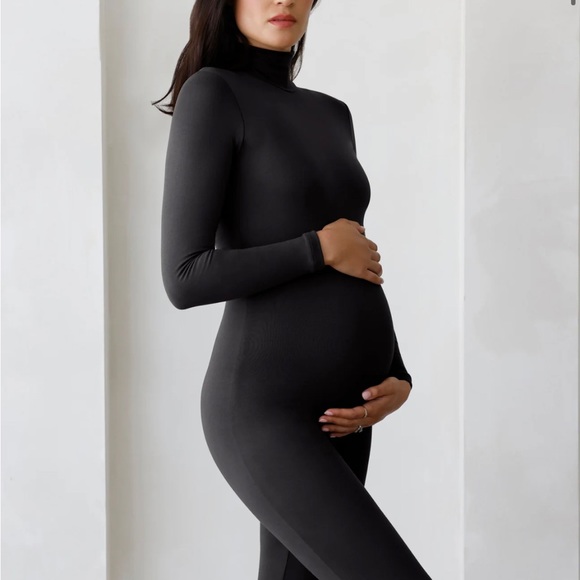 The Penelope Bumpsuit - Picture 3 of 5